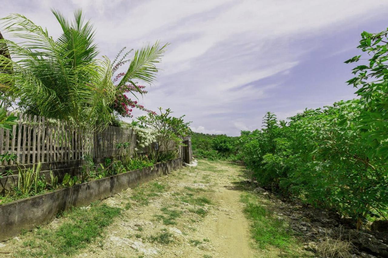 ホテル Sunny Point Penida Ped エクステリア 写真
